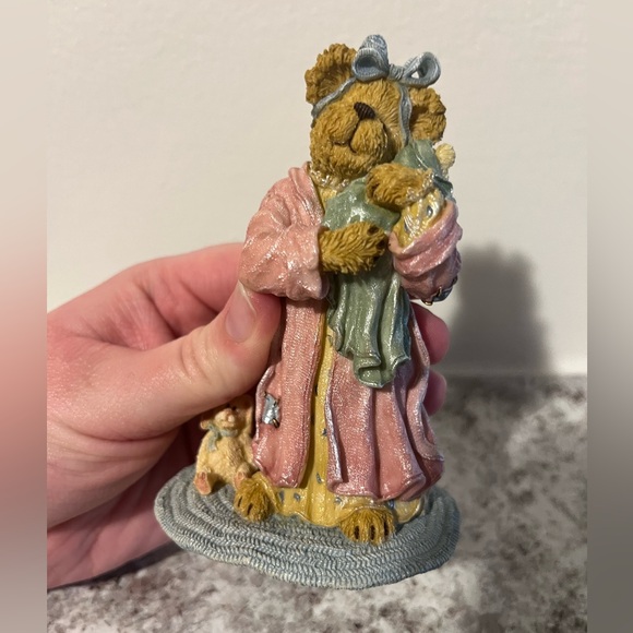 Boyd’s Bear & Friends Mommy Bearhugs Figurine - Picture 6 of 8